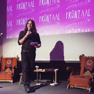 frontaal45